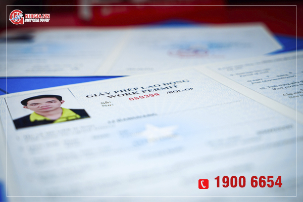 Những khó khăn khi tự làm giấy phép lao động