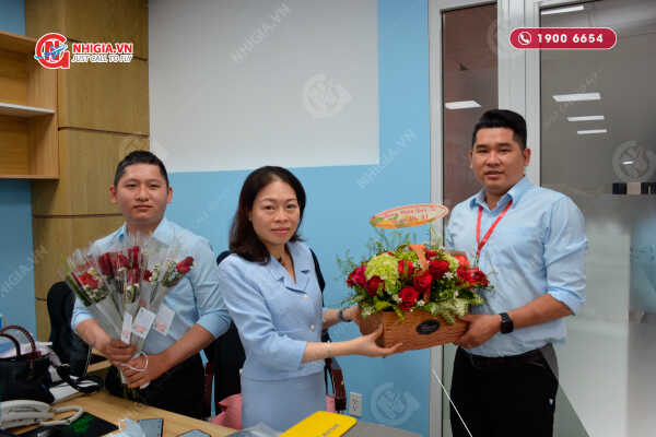 Combo qu&agrave; &yacute; nghĩa cho một nửa thế giới Nhị Gia