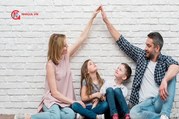 Th&ocirc;ng tin về nh&acirc;n th&acirc;n của vợ-chồng của đương đơn